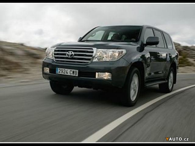 Toyota Land Cruiser 47L V8