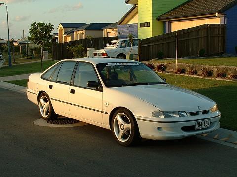 Holden Commodore Executive V6 VX