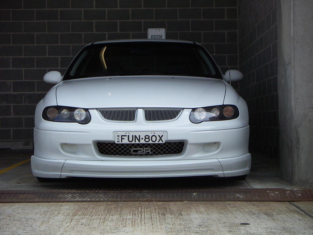 Holden Commodore Executive 38 V6 VP