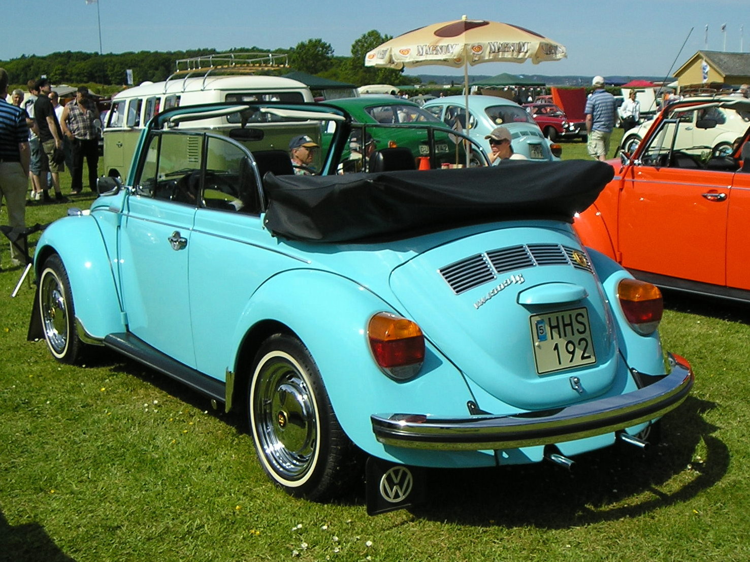Volkswagen 1303LS cabrio