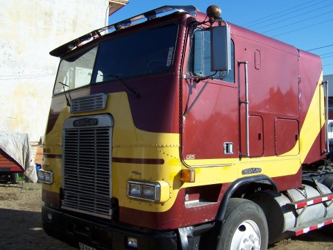 Freightliner 8674 T