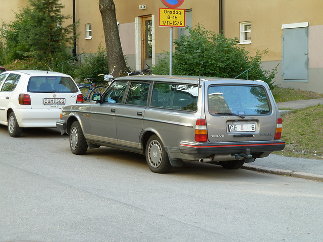 Volvo 245-883 GL