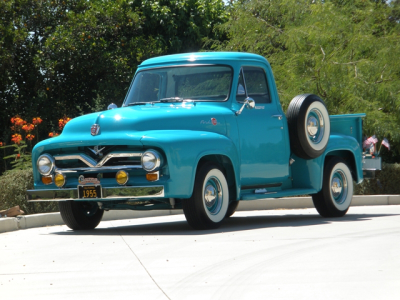 Ford F-100