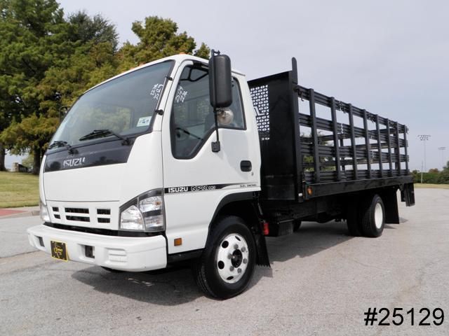 Isuzu Flatbed