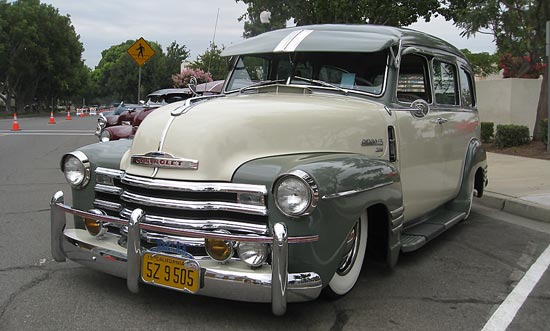 Chevrolet 3100 Suburban