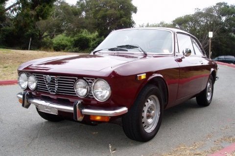 Alfa Romeo GTV 2000