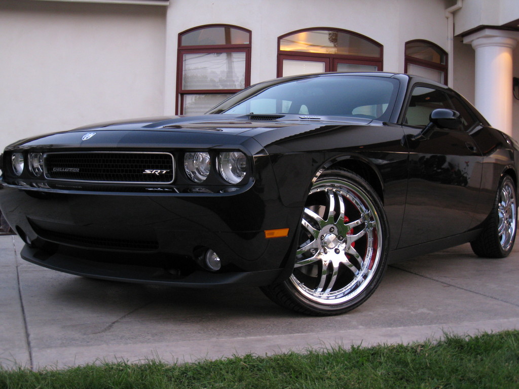 Dodge Challenger STR8