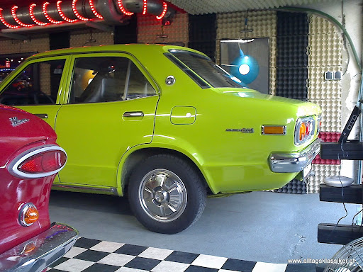 Mazda 929 De Luxe 20