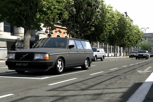 Volvo 240 GLT Estate