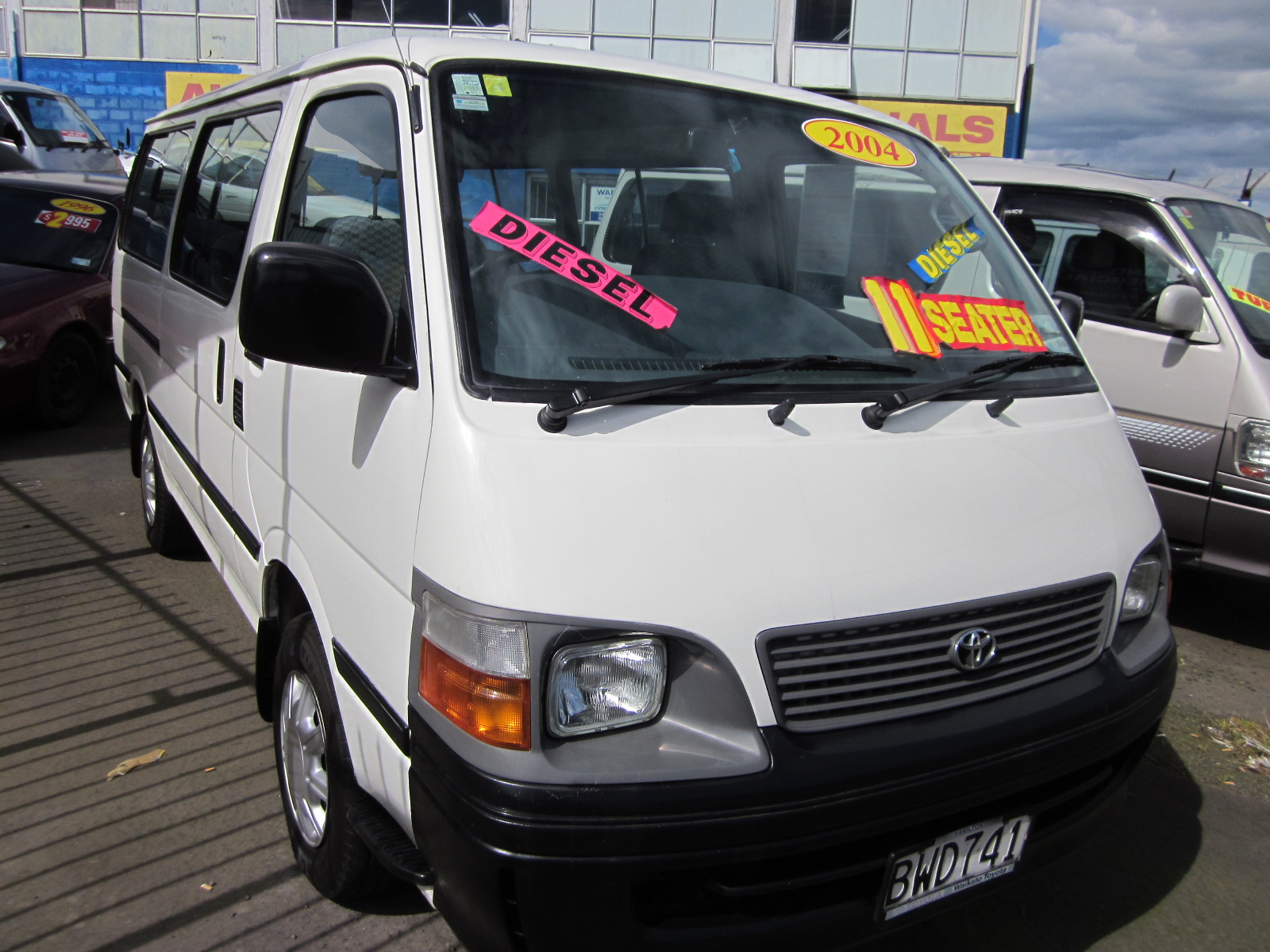 Toyota Hiace ZL 30D