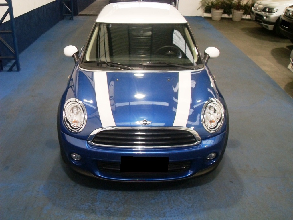 Mini Cooper One 16