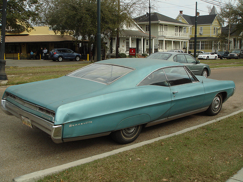 Pontiac Bonneville coupe