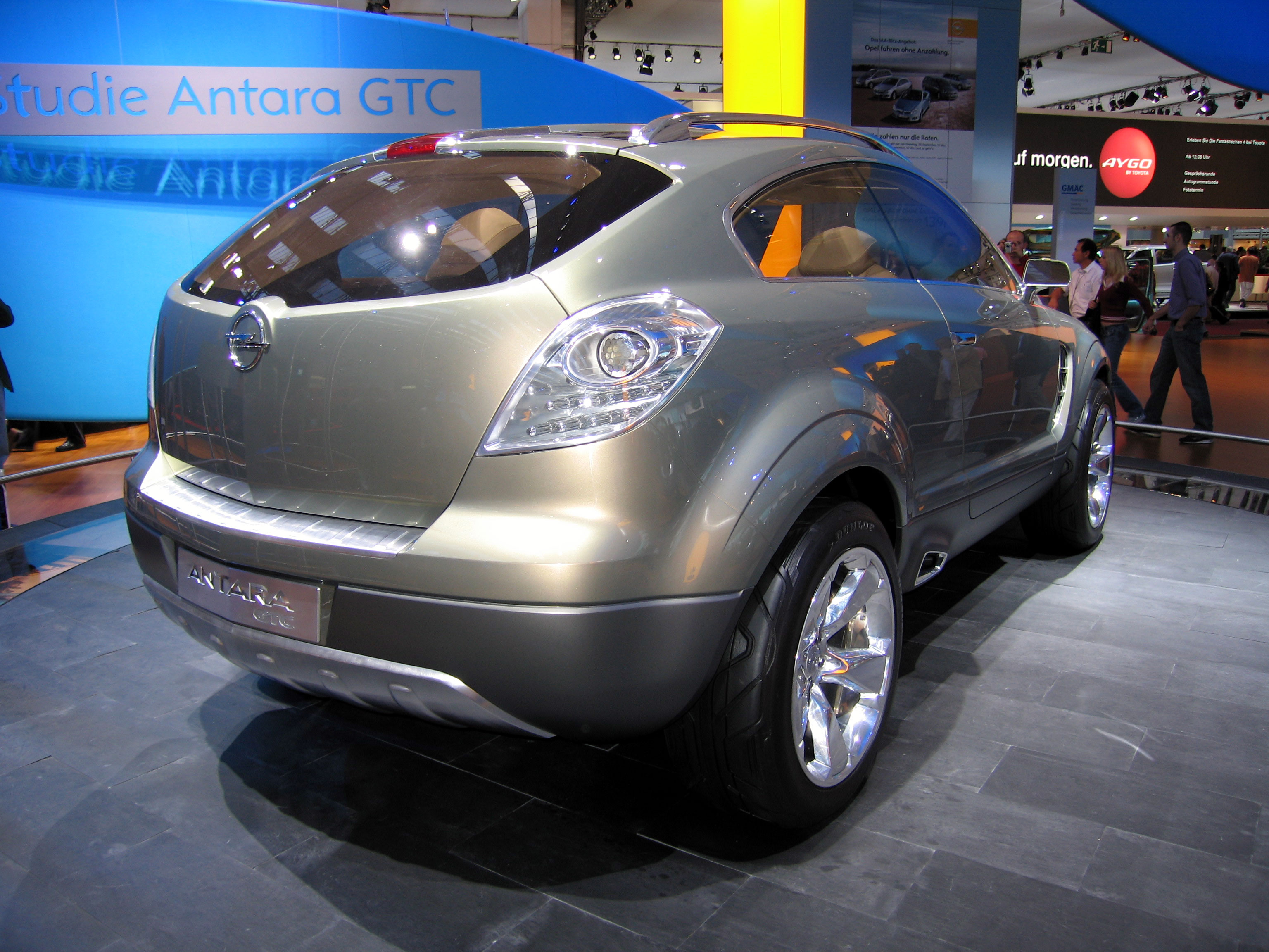 Opel Antara