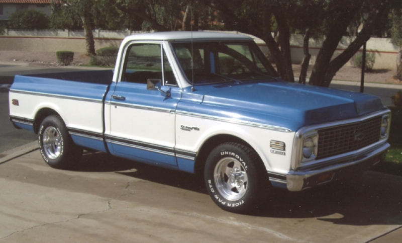 Chevrolet C-10 Custom