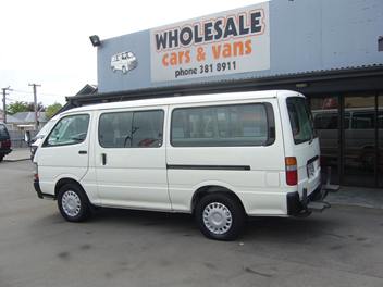 Toyota Hiace 3000