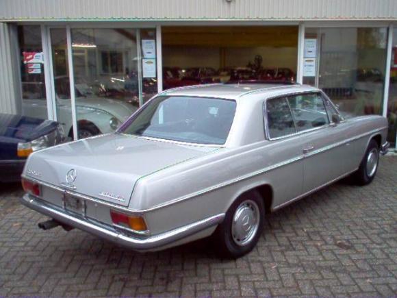 Mercedes-Benz 250 CE