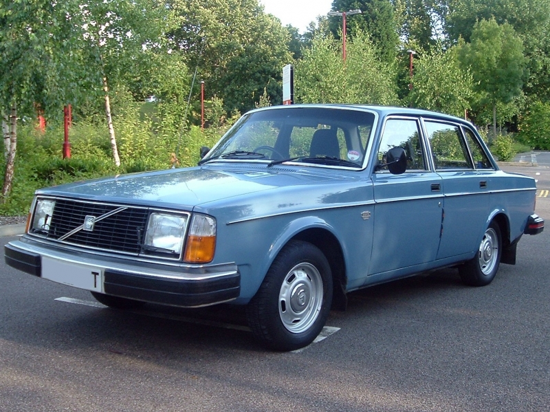 Volvo 244