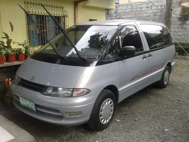 Toyota Estima Emina