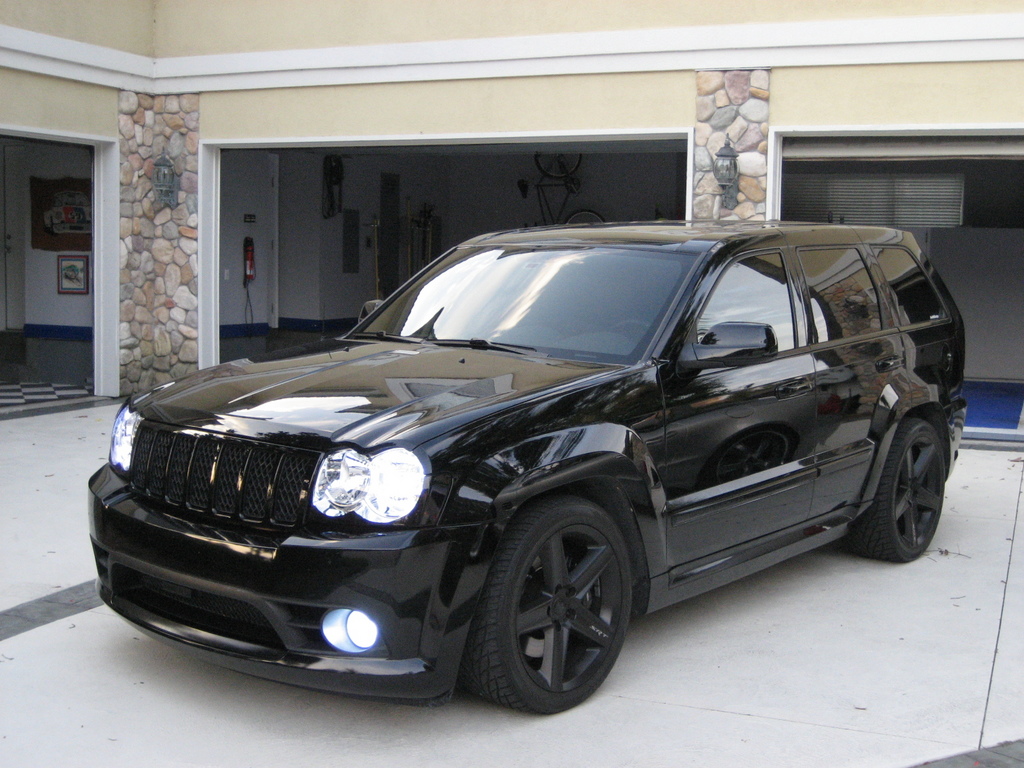 Jeep Grand Cherokee SRT-8