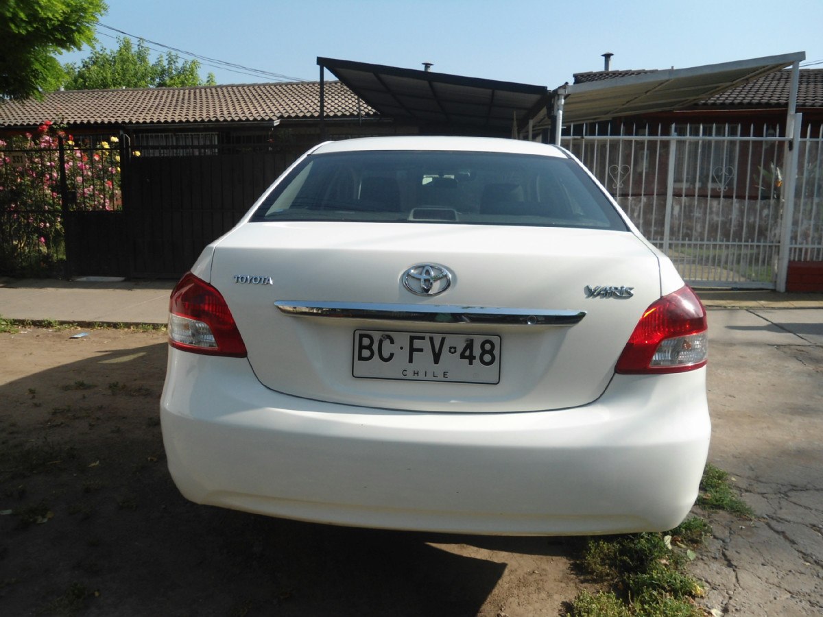 Toyota Yaris XLi 15