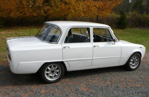 ALFA ROMEO Giulia 1300 TI