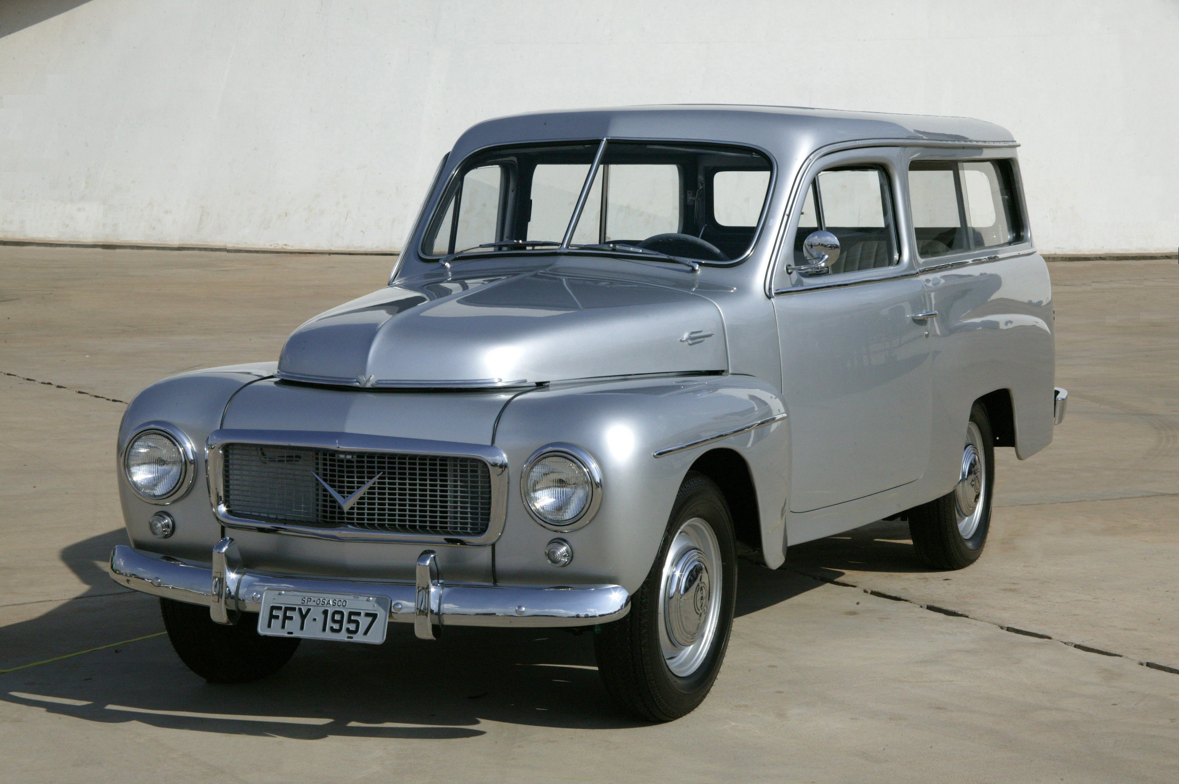 Volvo PV 445 Convertible