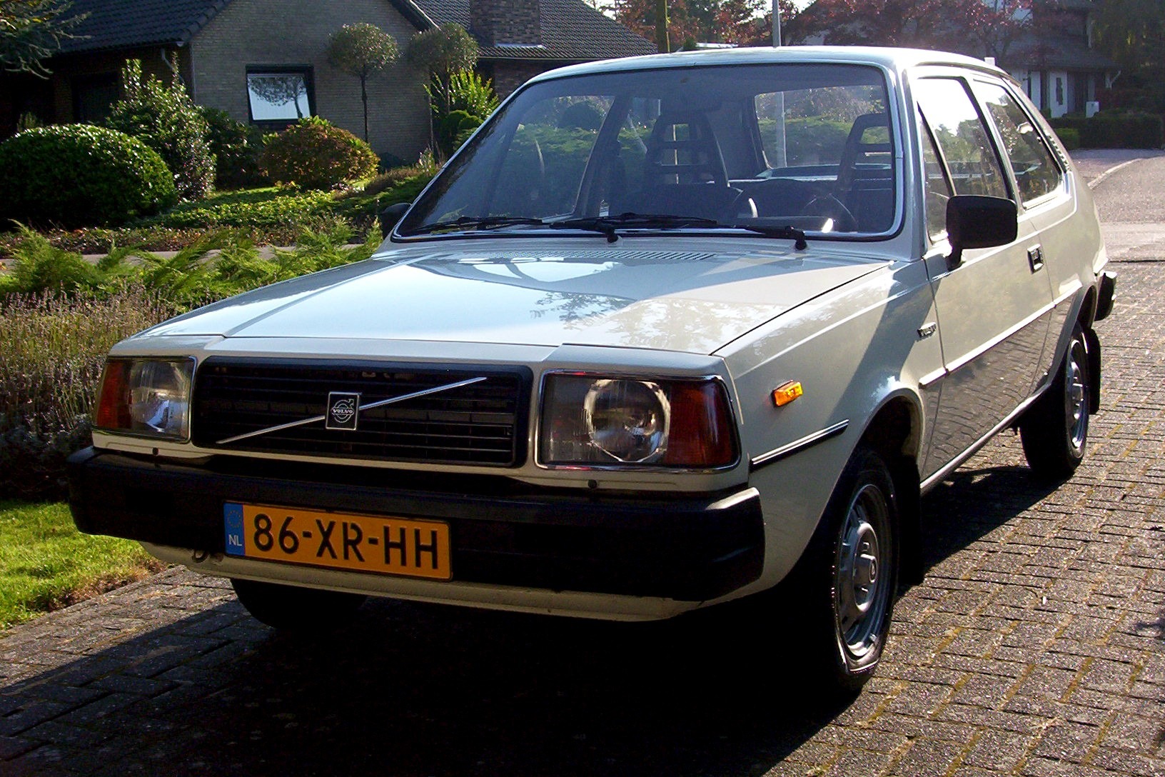 Volvo 345-553 DL