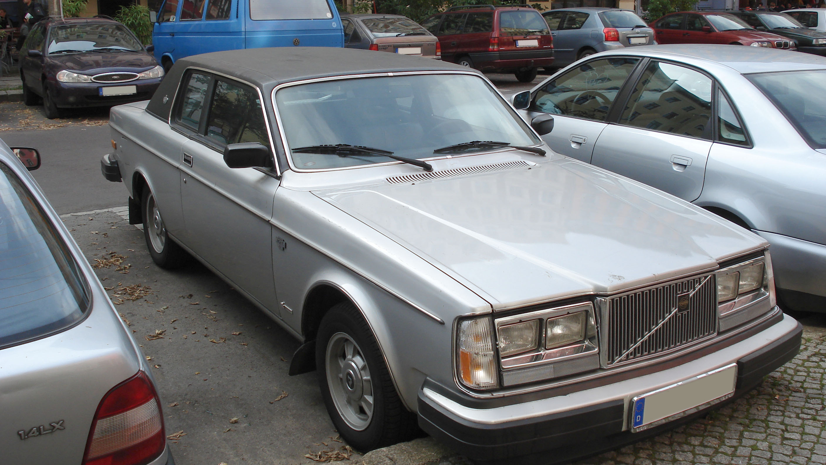 Volvo 262 Coupe Automatic Volvo 262 Coupe Automatic