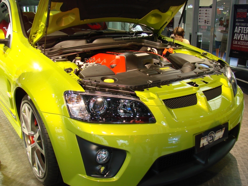 HSV Maloo R8