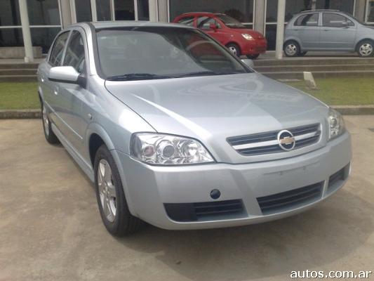 Chevrolet Astra V8 Chevrolet Astra V8