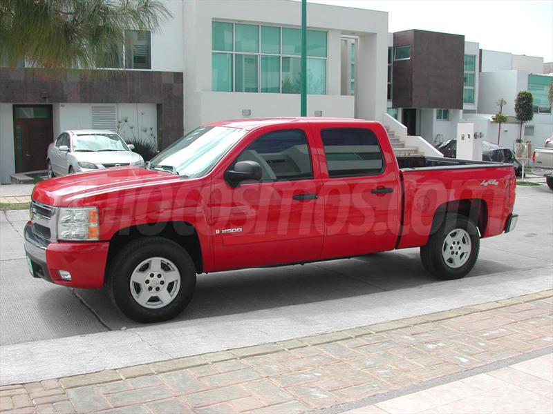 Chevrolet Cheyenne 2500 4x4