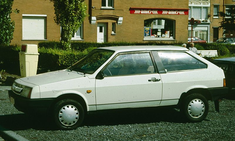 Lada Samara 16