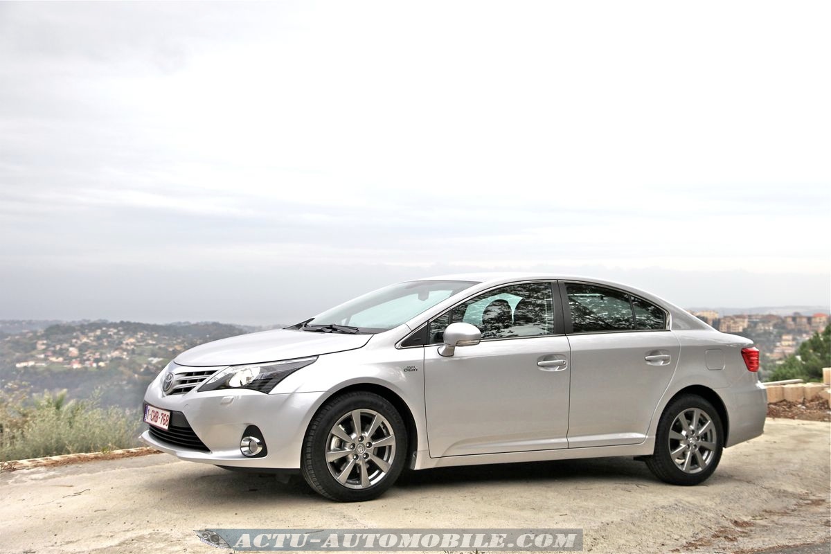 Toyota Avensis 20