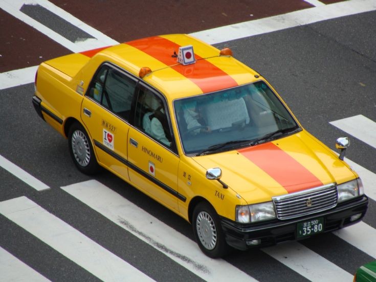 toyota crown taxi