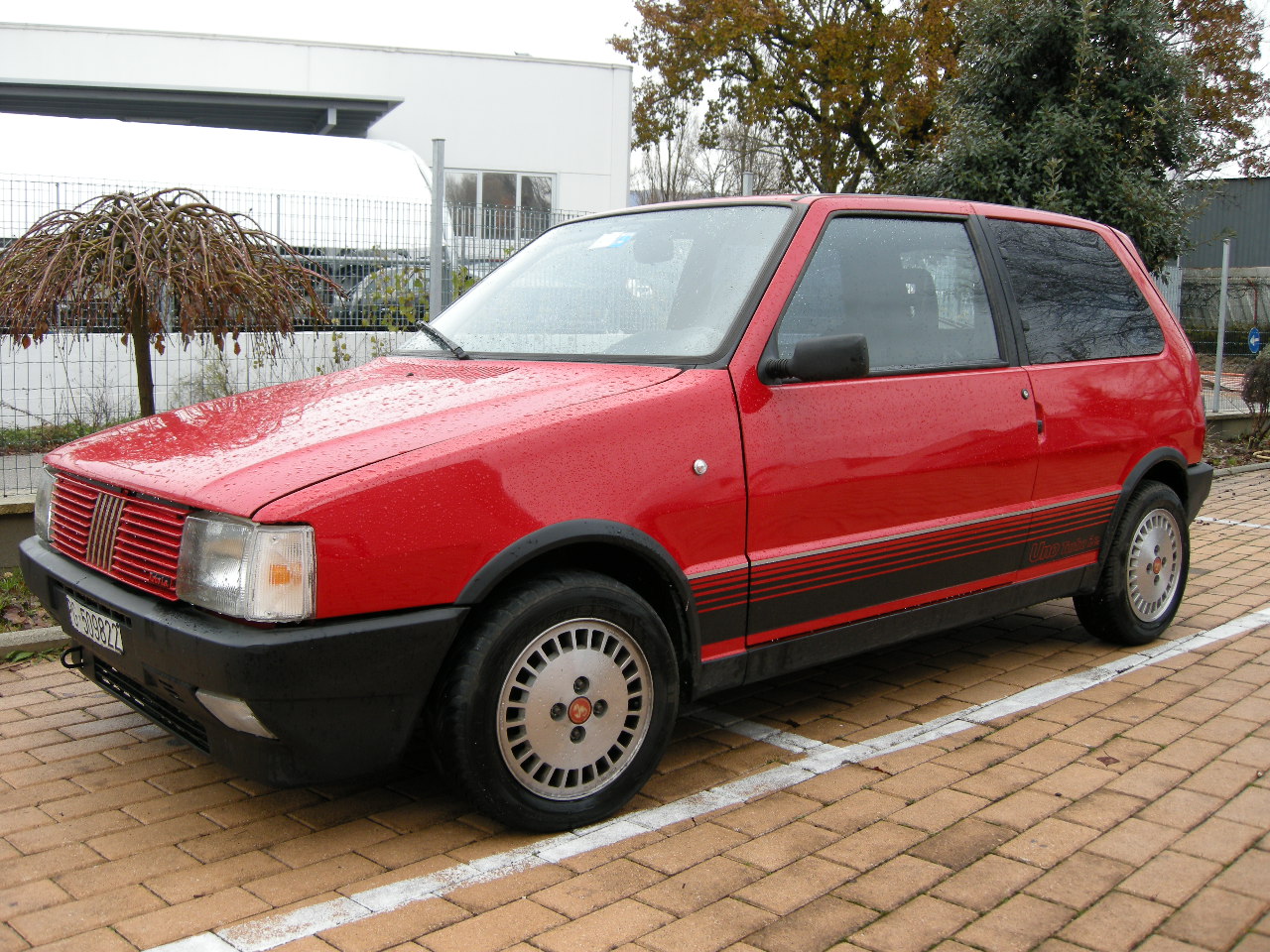 Fiat Uno 13 Turbo iE