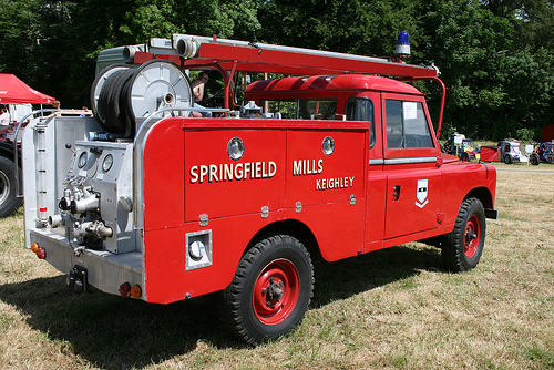 Land Rover Fire Pump