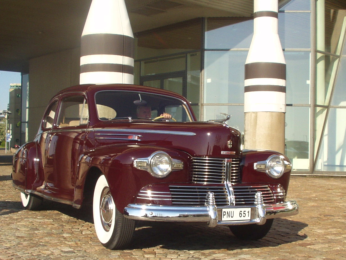 Lincoln Zephyr 5-window coupe