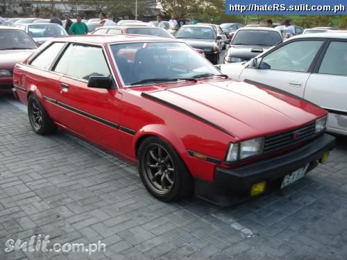 Nissan Sunny 15 DX Liftback