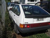 Nissan Sunny 15 DX Liftback