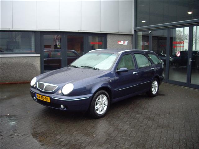 Lancia Lybra 20 SW