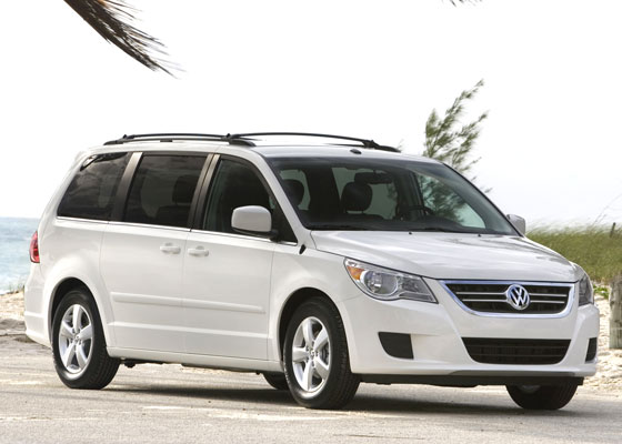 Volkswagen Routan SE