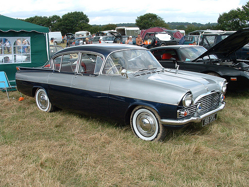 Vauxhall Cresta