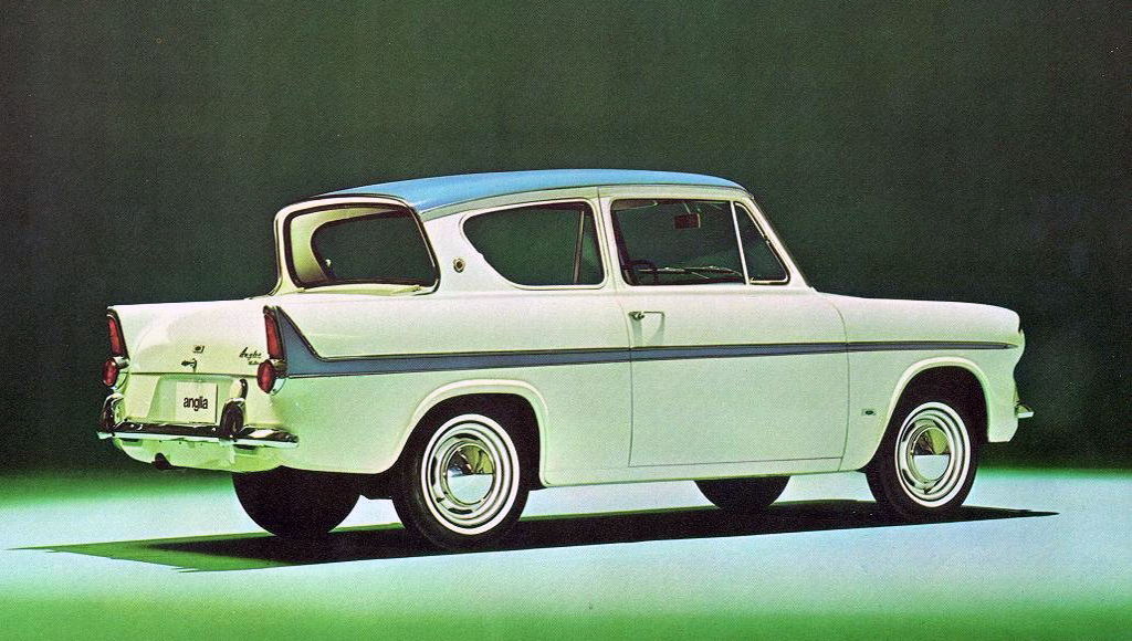 Ford Anglia 105E