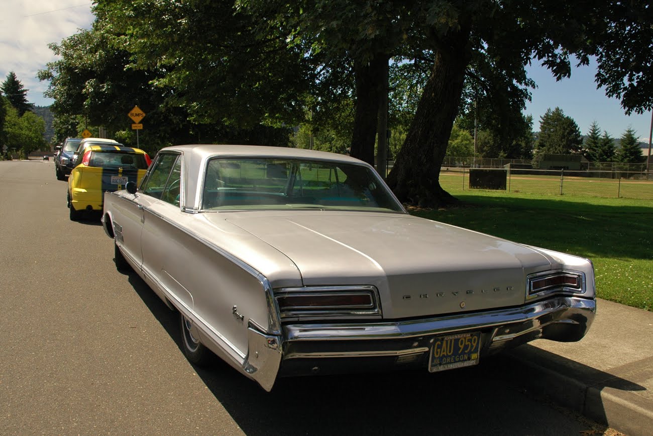 Chrysler Series 66 coupe