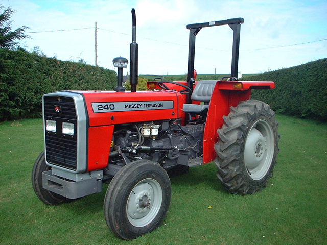 Massey Ferguson 680 HD Advanced