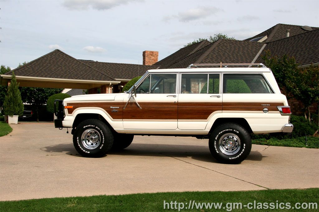 Jeep Wagoneer