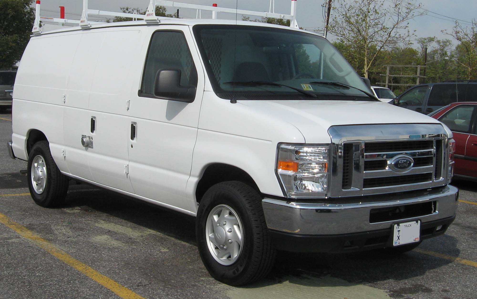 Ford E-250