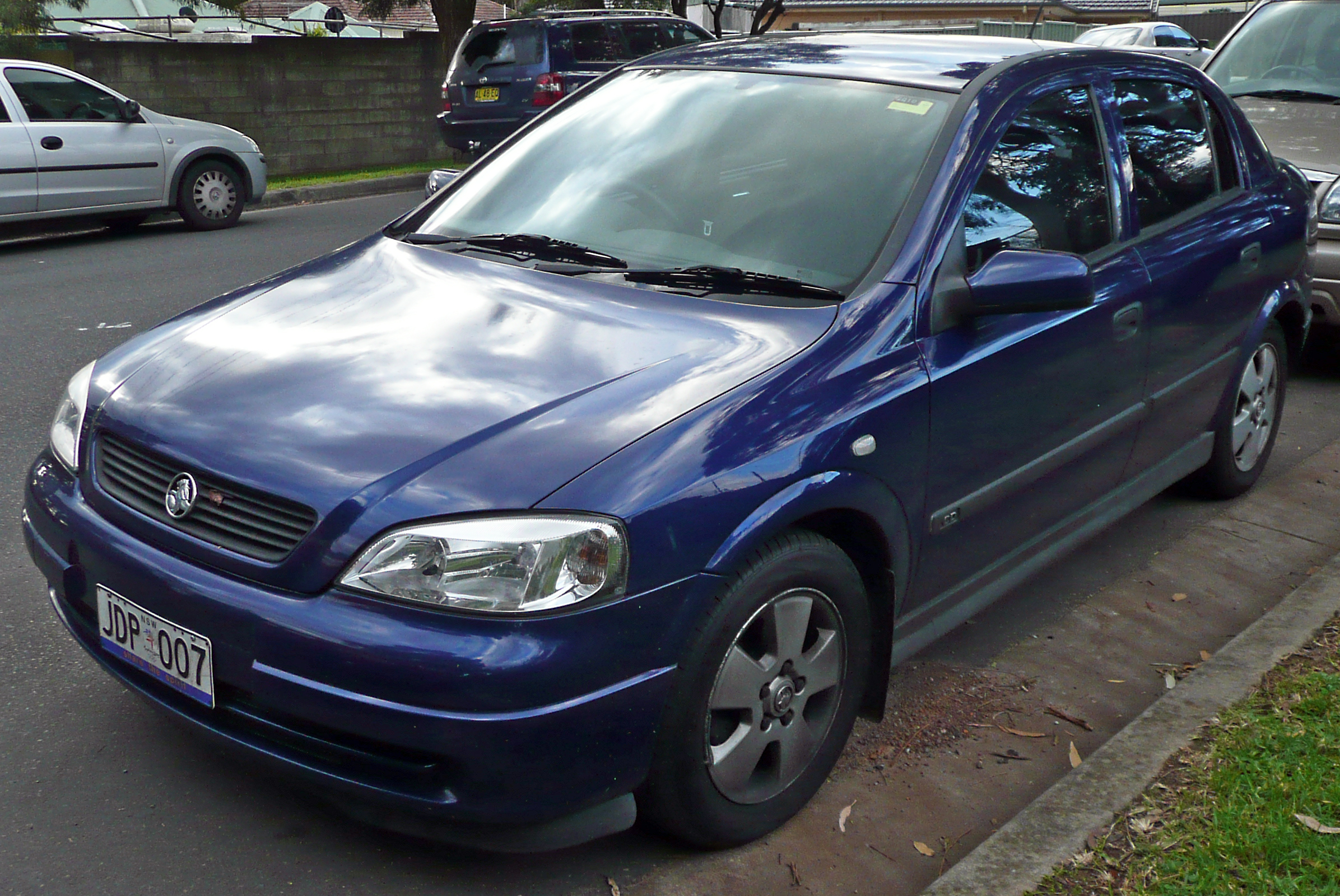 Holden Astra CD 18