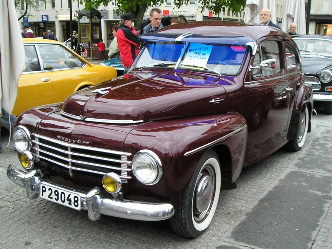 Volvo PV444DS