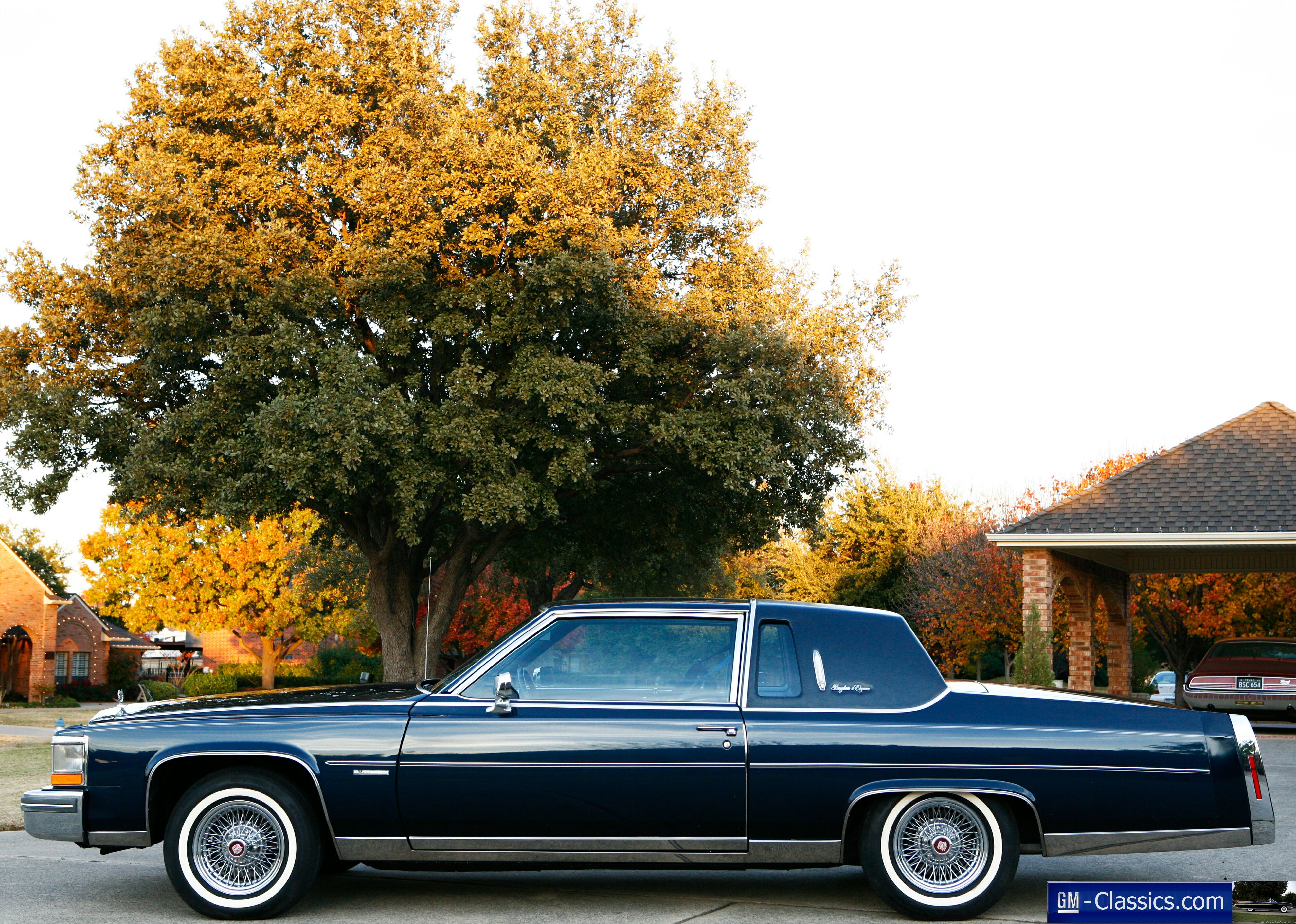 Cadillac Fleetwood Brougham coupe